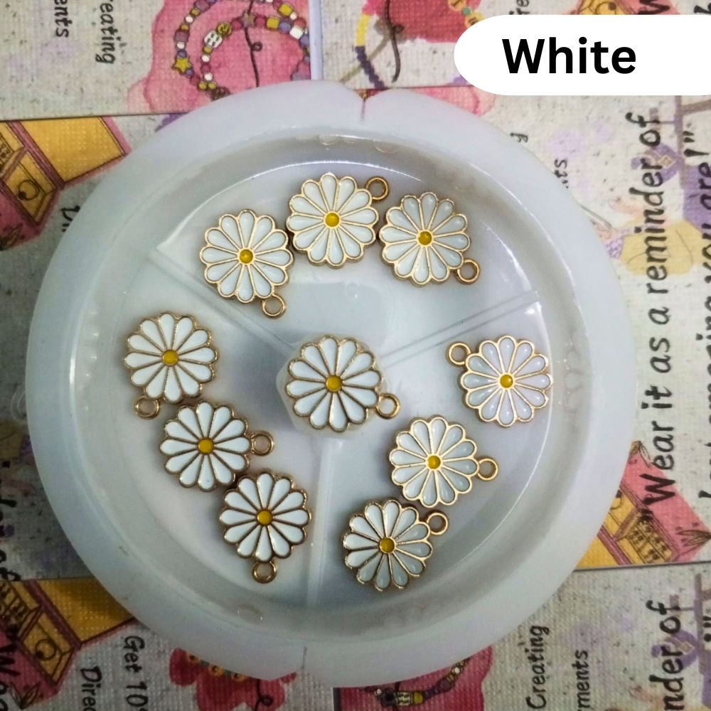 Mini Daisy  Enamel Charms Size 1.5cm
