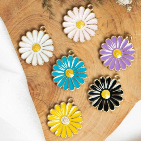 Daisy Enamel Charms 1 Inch Size