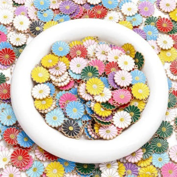 Mini Daisy  Enamel Charms Size 1.5cm